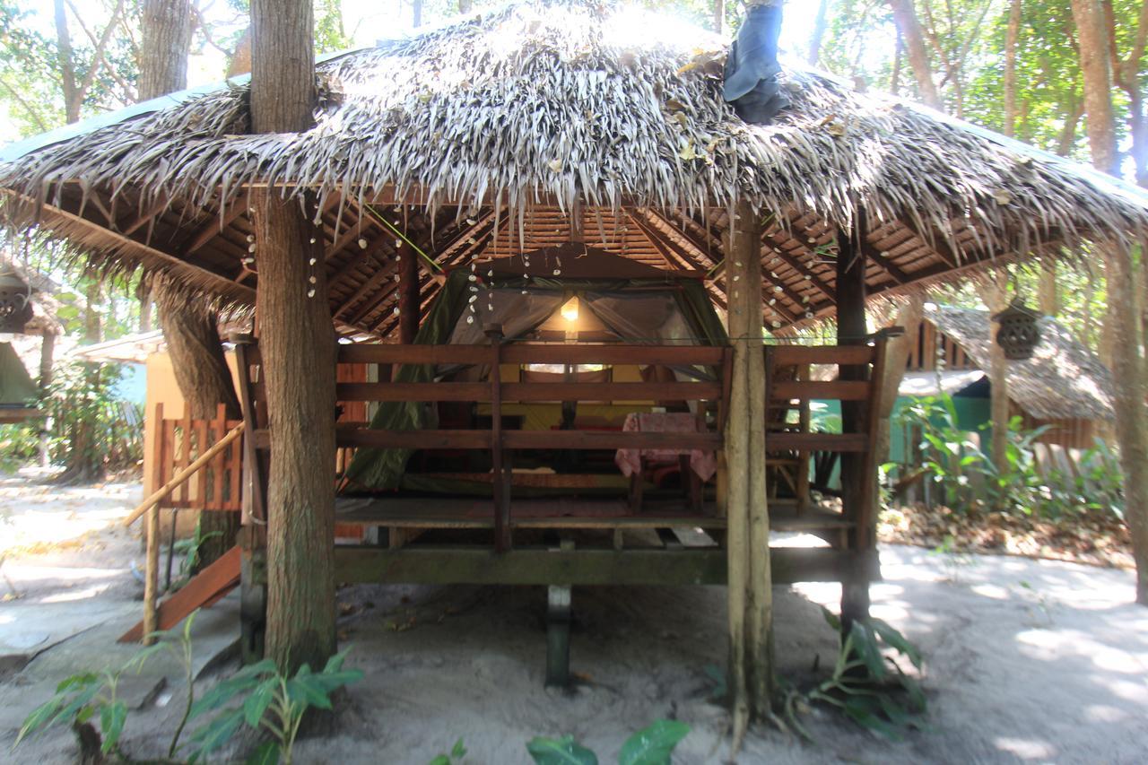 Jj Beach Resort & Jj Seafood Koh Phayam Eksteriør billede