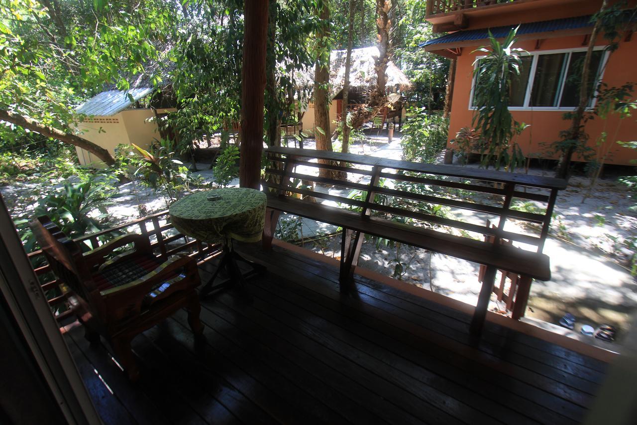 Jj Beach Resort & Jj Seafood Koh Phayam Eksteriør billede